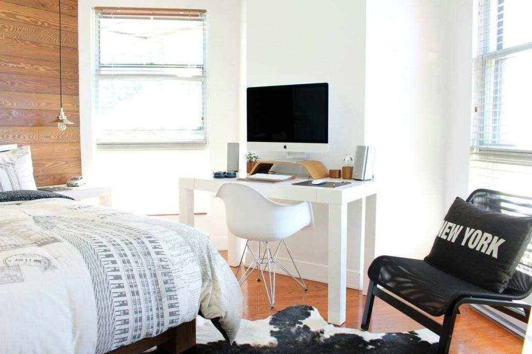 Hallway bench with storage