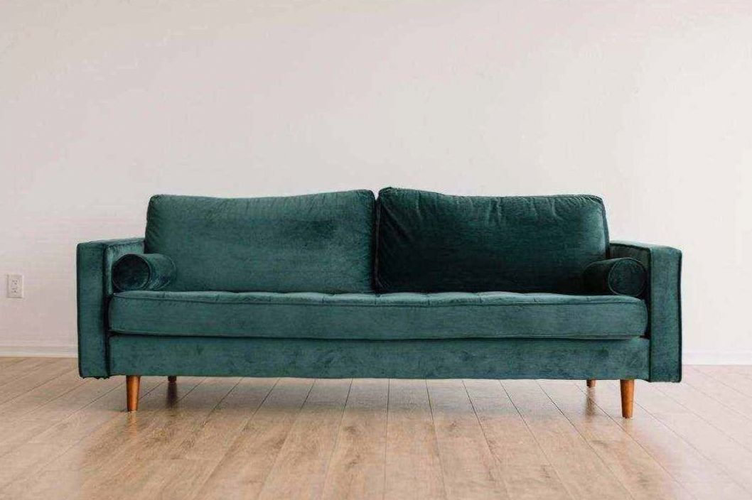 Hallway bench with drawers